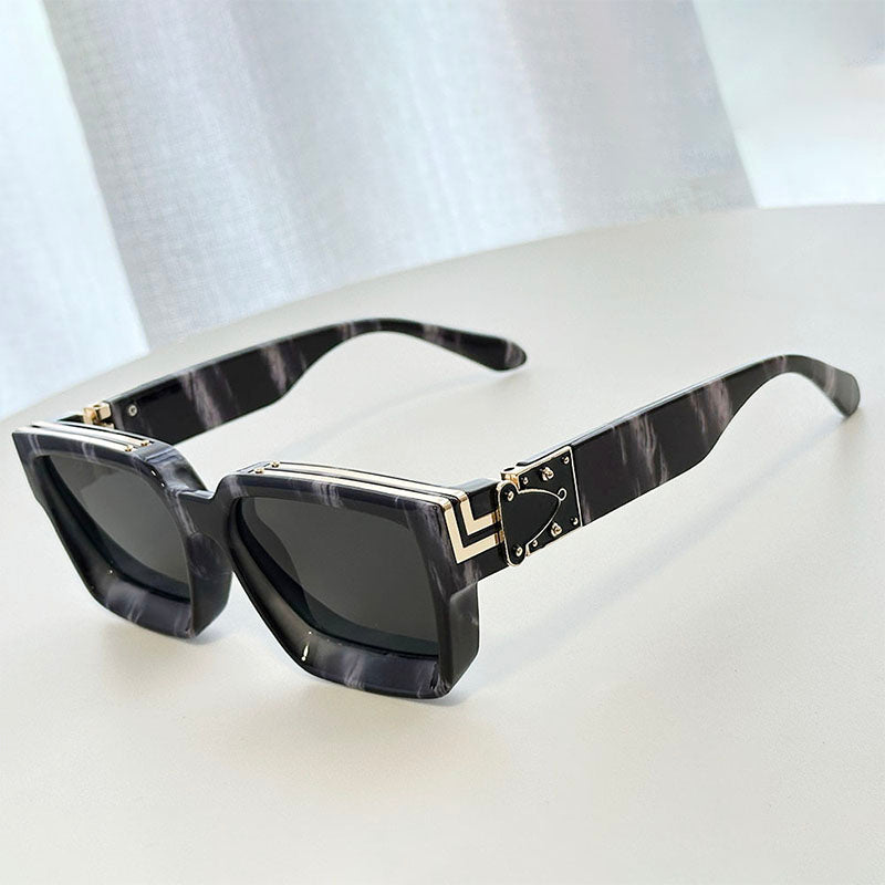 Aurielle - Bold Frame Fashion Sunglasses