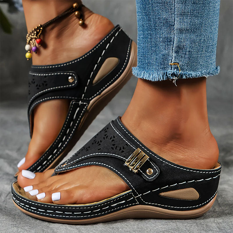 Geraldine - Women's Cutout Strap Slide Sandals