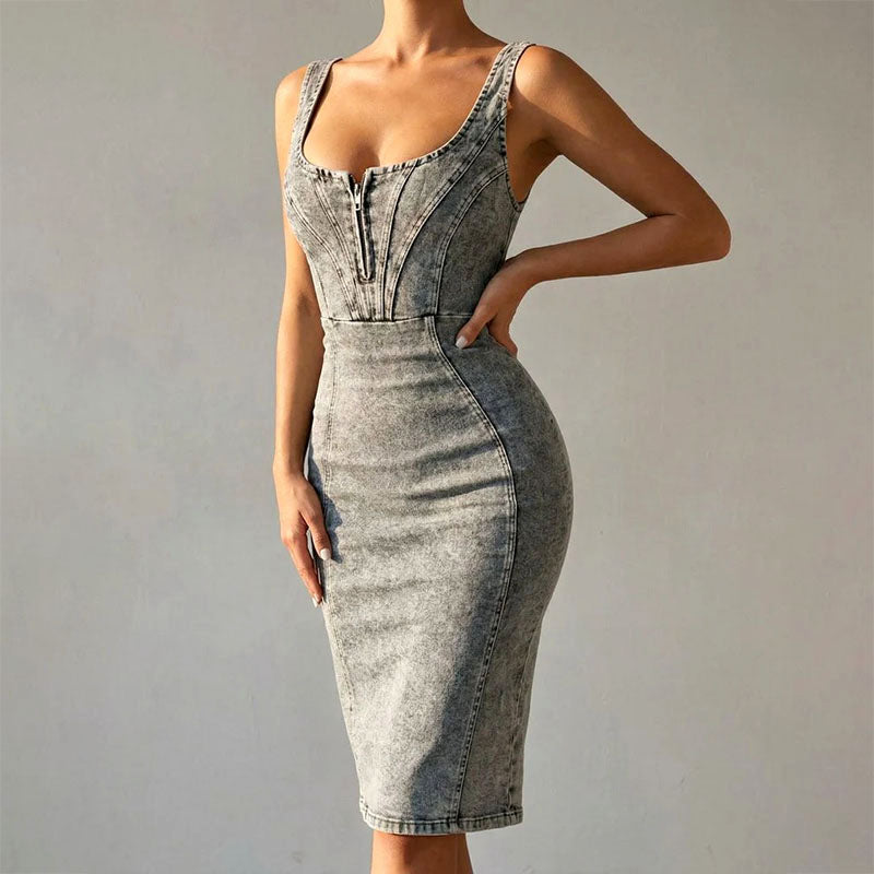 Isabella - Sleeveless Fitted Denim Midi Dress