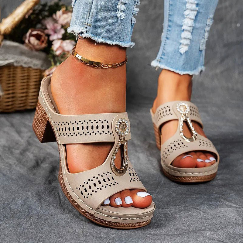 Jennifer - Women's Cutout Strap Ornament Sandals