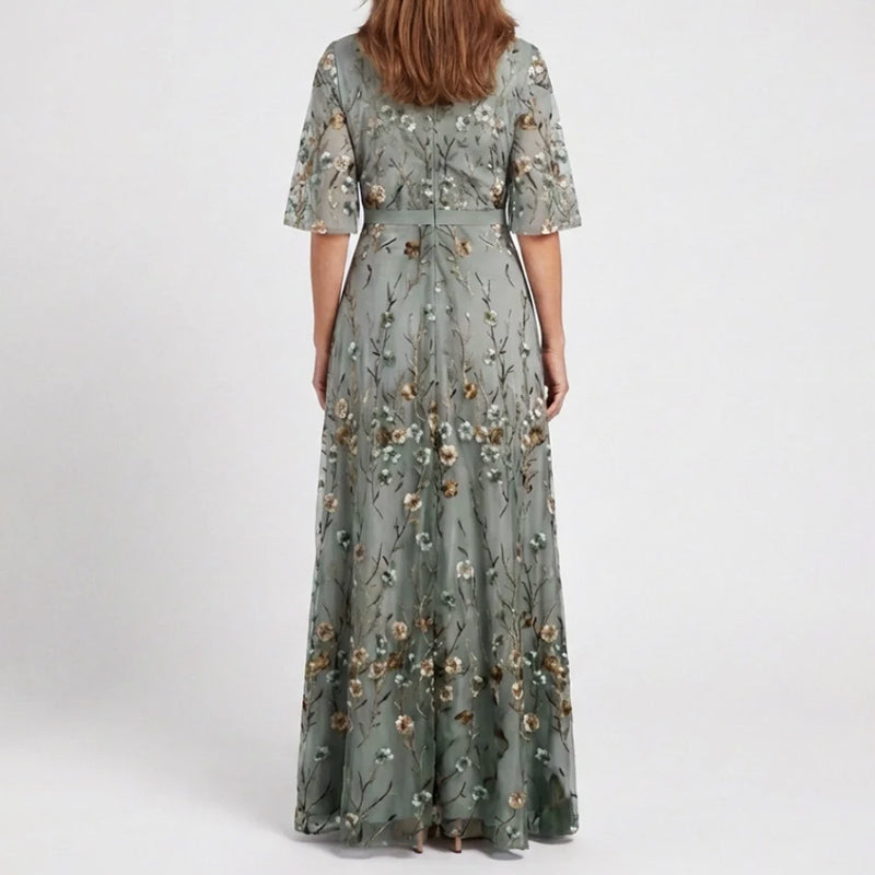 Vivienne - Floral V Neck Short Sleeve Maxi Dress