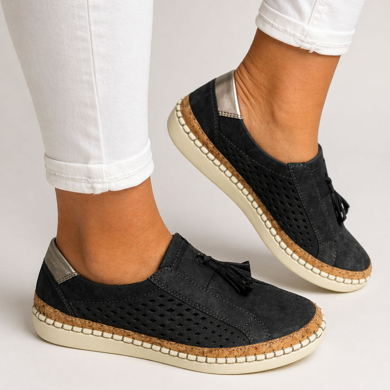 Wilma - Women’s Perforated Lace-Up Shoes